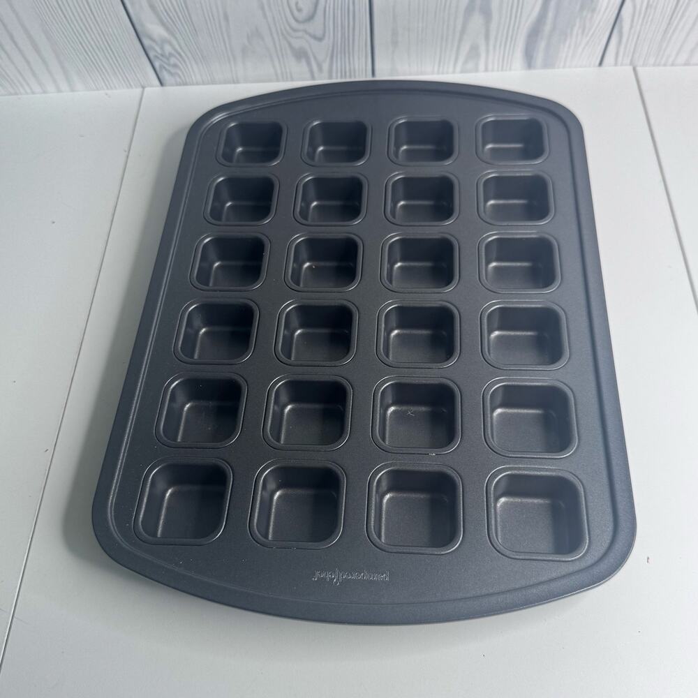 Pampered Chef Brownie Bite Pan Non Stick 24 Brownies